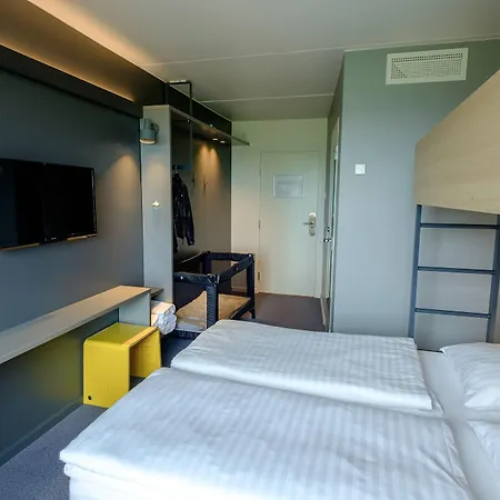 Airport Hotel, 3* Billund