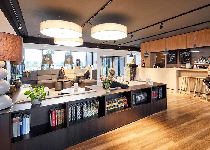 Airport Hotel, Hotell 3*